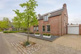 Prachtig Huis te Koop in Echt: Ontdek uw Droomwoning hier!