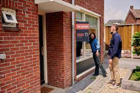 Tips voor het eerst een huis kopen: Een gids voor starters op de huizenmarkt