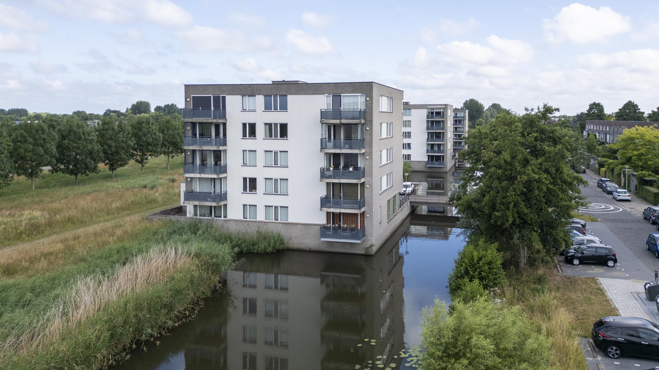 Professionele Makelaar De Meern: Uw Vastgoedpartner in de Regio